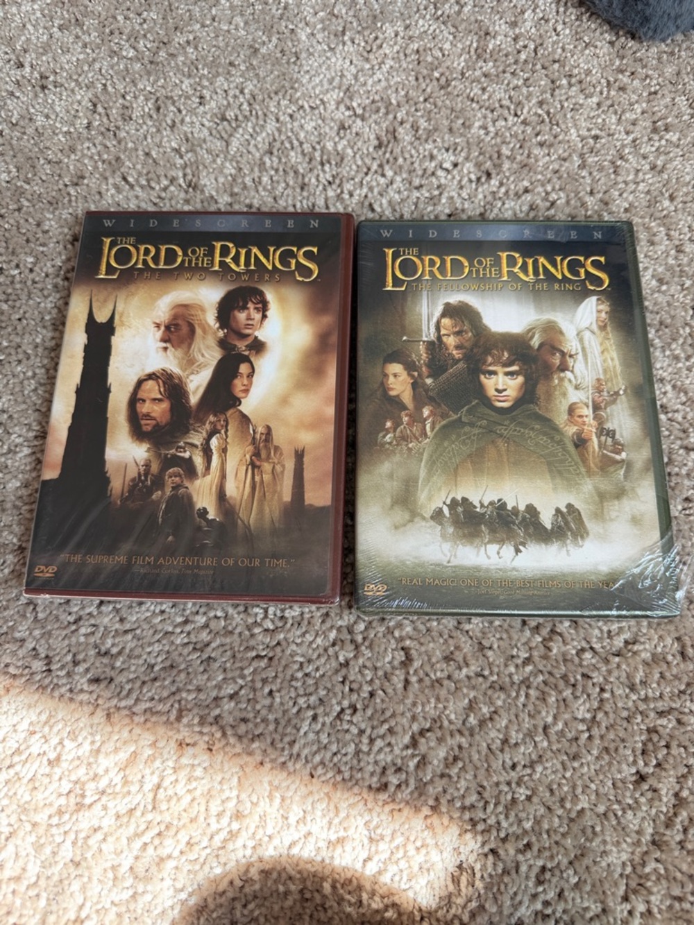 The Lord of the Rings DVD Set - The Fellowship & The Two Towers (Black/Brown)